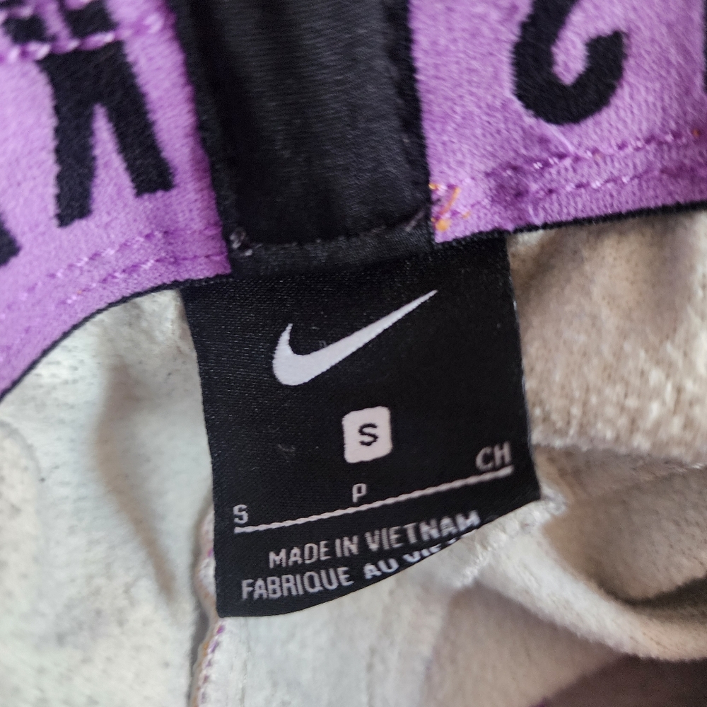 Nike pants - Picture 7 of 8